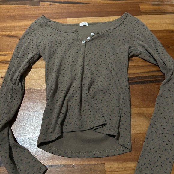 Brandy Melville Tops - John galt Pacsun light brown long sleeve one size